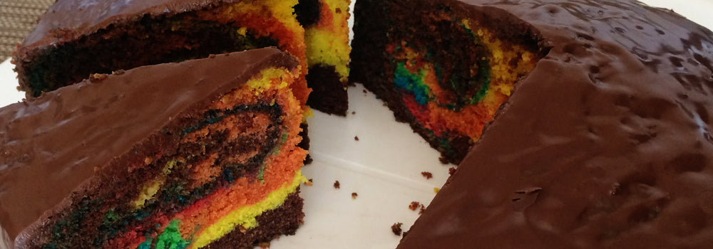 Regenbogen Marmorkuchen mit Lebensmittelfarben