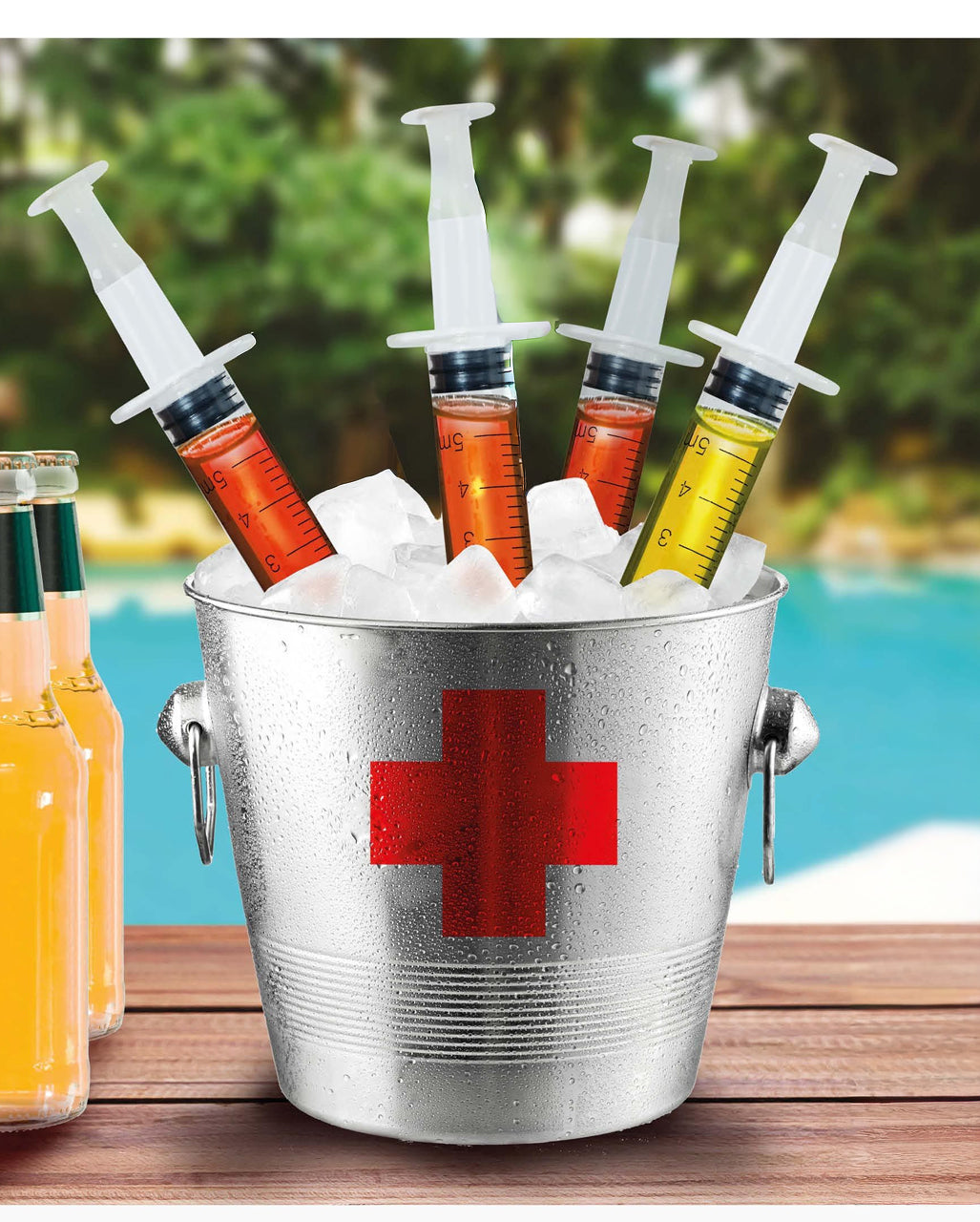 4 Spritzen-Kanülen als Kostümzubehör