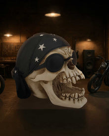 Biker Totenkopf mit schwarzem Bandana 8cm