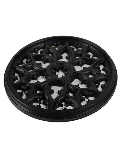 Black Victor Gothic Window 19cm Ø