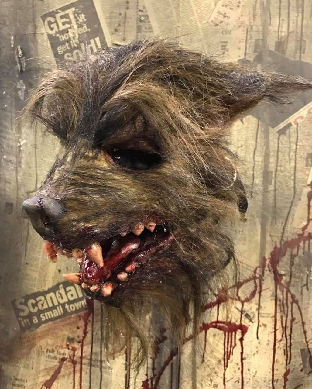 Blutige Nightslasher Werwolf Maske