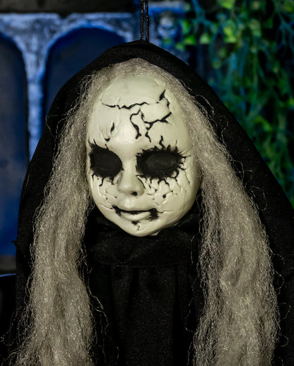 Broken Gothic Doll Hängefigur 50cm