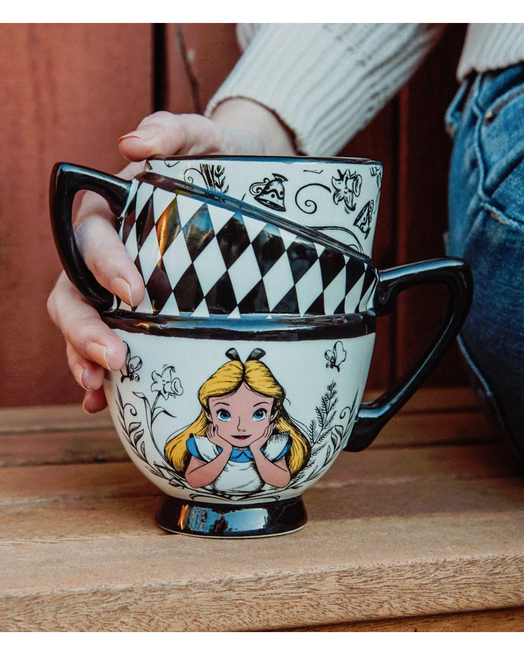 Disney Alice im Wunderland gestapelte Teetasse
