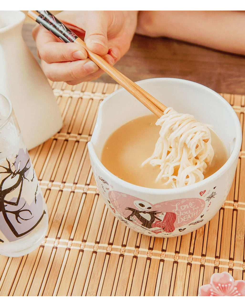 Disney TNBC Jack & Sally Ramen Bowl mit Stäbchen