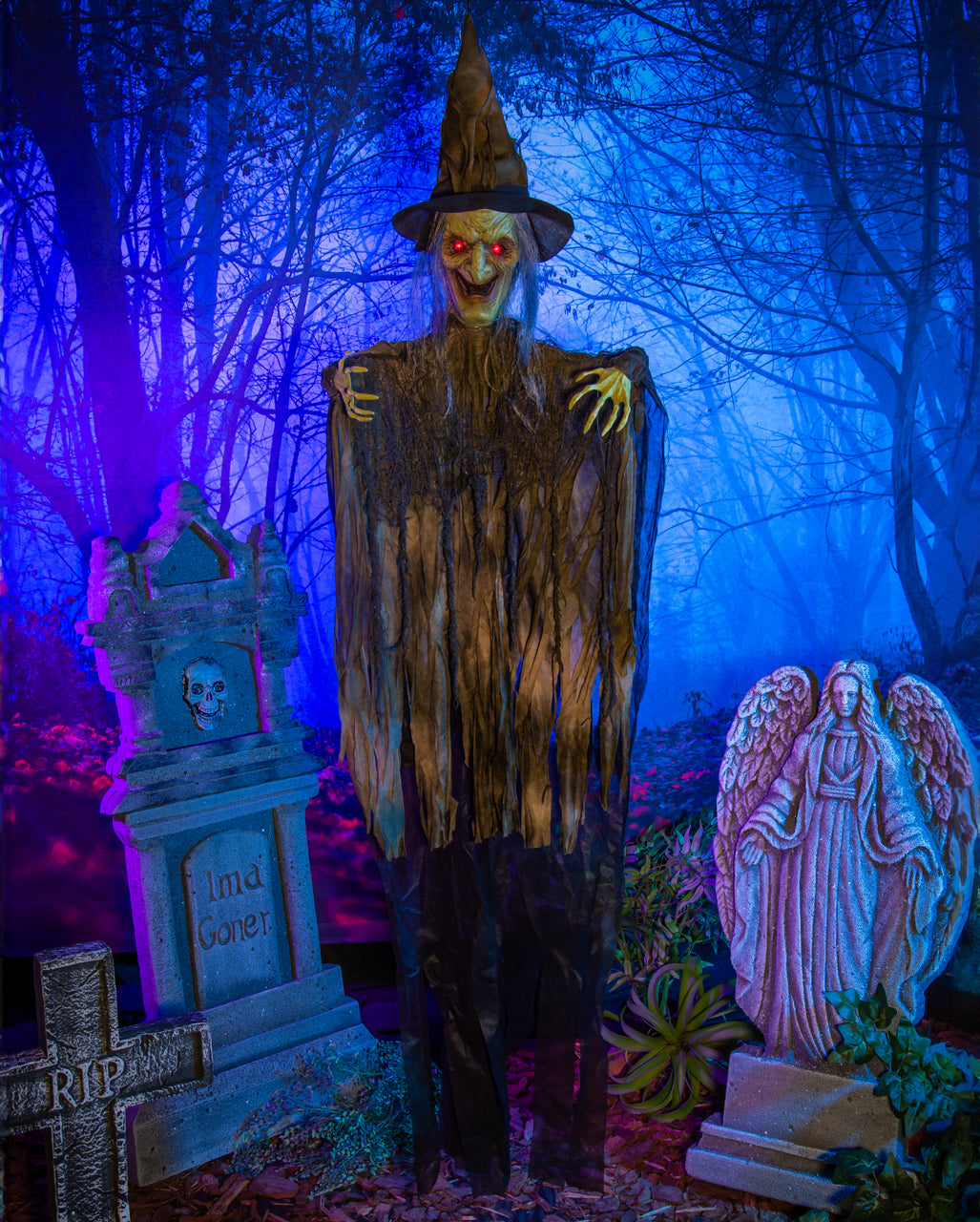 Espeluznante Bruja Del Bosque Con Movimiento, Sonido Y Ojos Luminosos 153cm