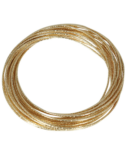 Bracelet Doré Composé De 20 Anneaux Métalliques Fins