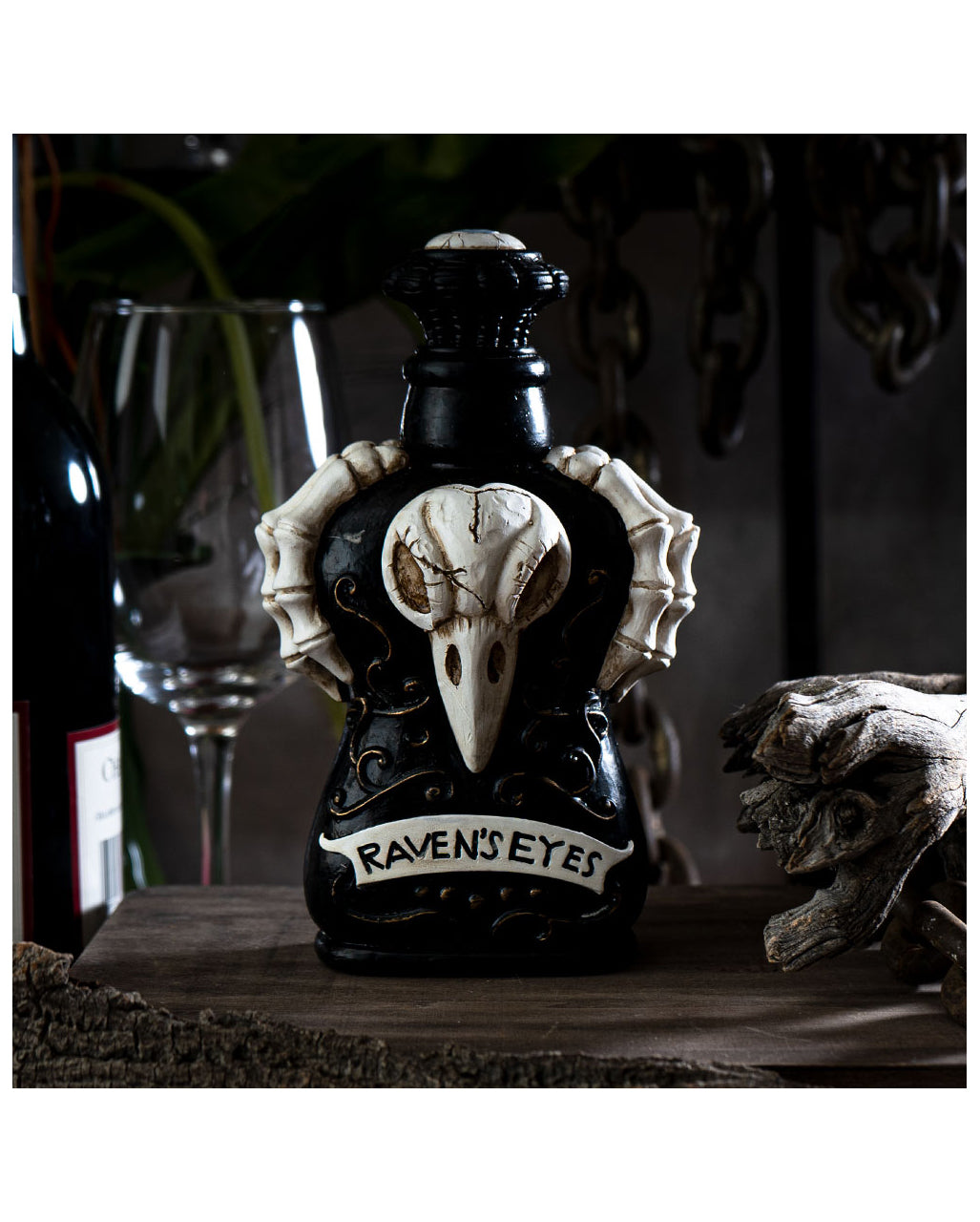 Antike Giftflasche "Raben Augen"
