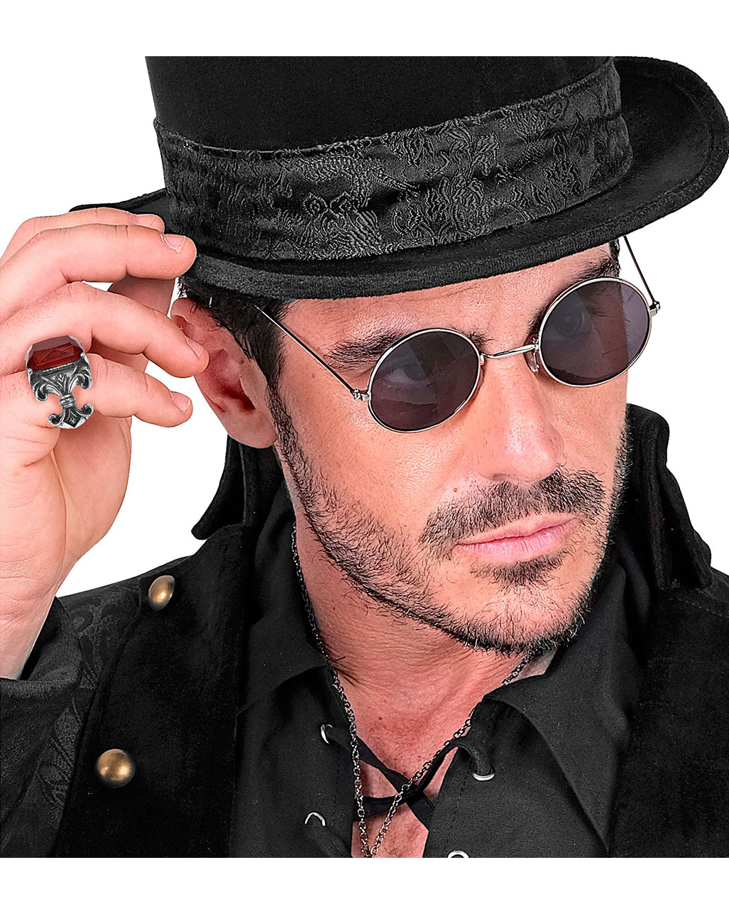 Gotischer Vampir Ring mit rotem Edelstein