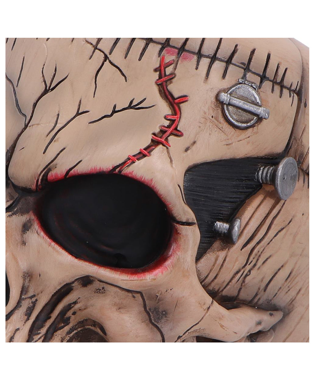 Hall of Horrors: The Monster of Madness Totenkopf 15cm
