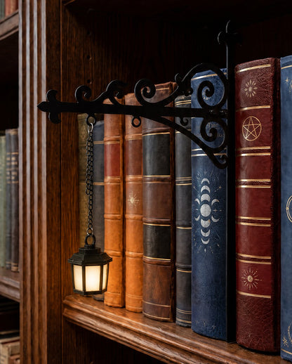 Halloween Bookshelf Lamp with Lantern & LED Lighting, 22.5 cm