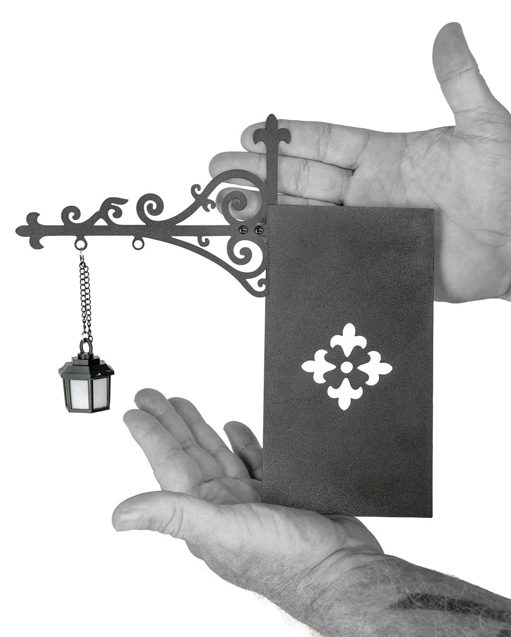 Halloween Bookshelf Lamp with Lantern & LED Lighting, 22.5 cm