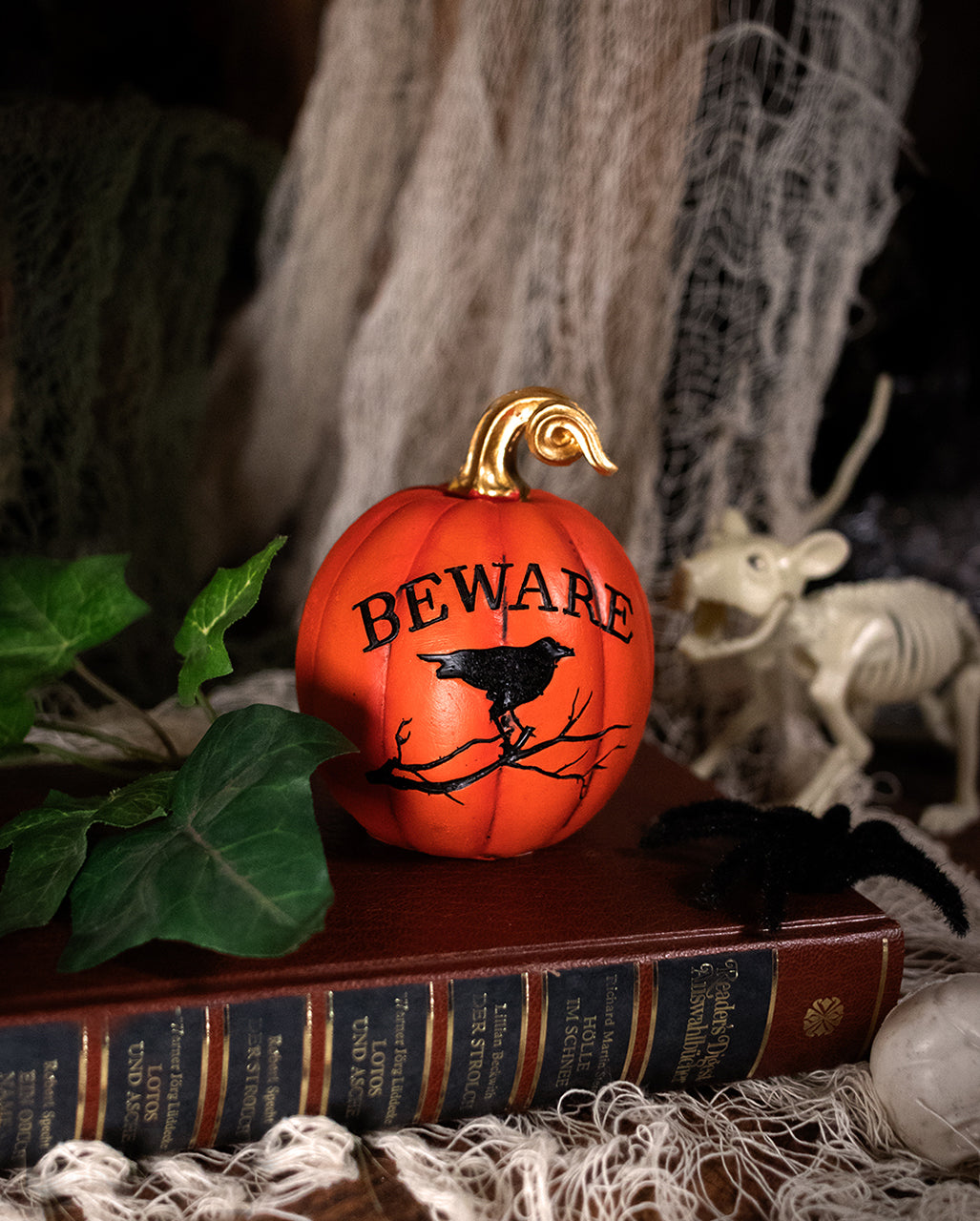 Beware Halloween Kürbis