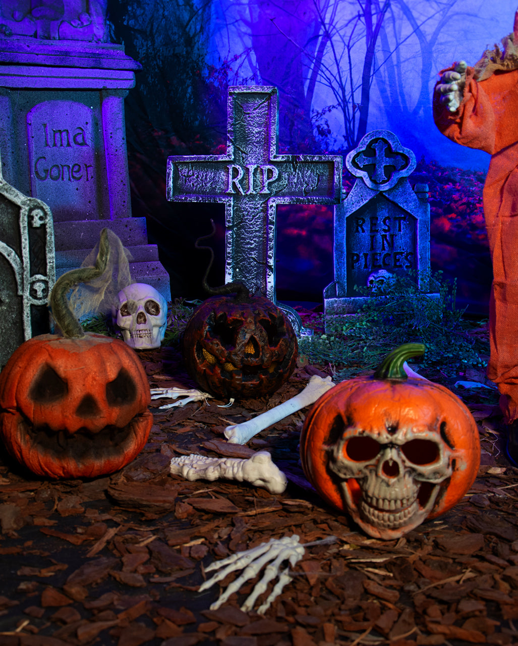 Zucca Di Halloween Con Smorfia Di Teschio Illuminata 21cm