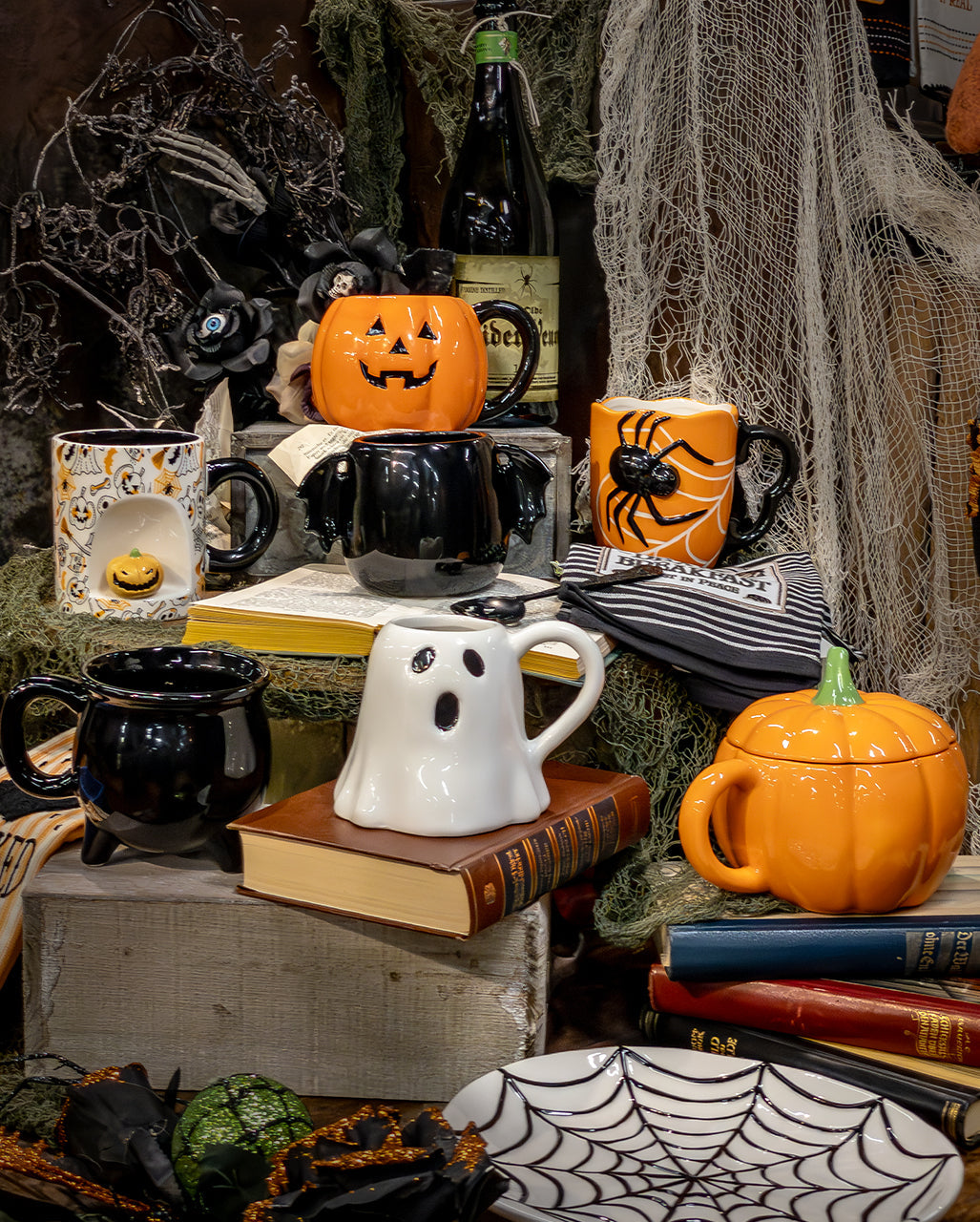 Halloween Motiv Tasse mit Mini Kürbis