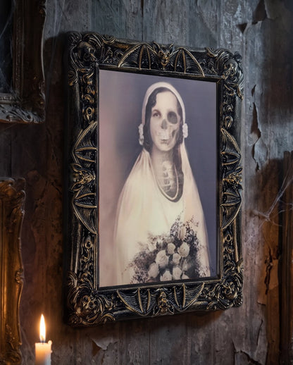 Hazel the Bloody Bride Hologram Portrait, 50x39 cm