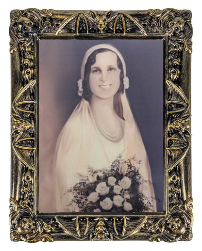 Hazel the Bloody Bride Hologram Portrait, 50x39 cm