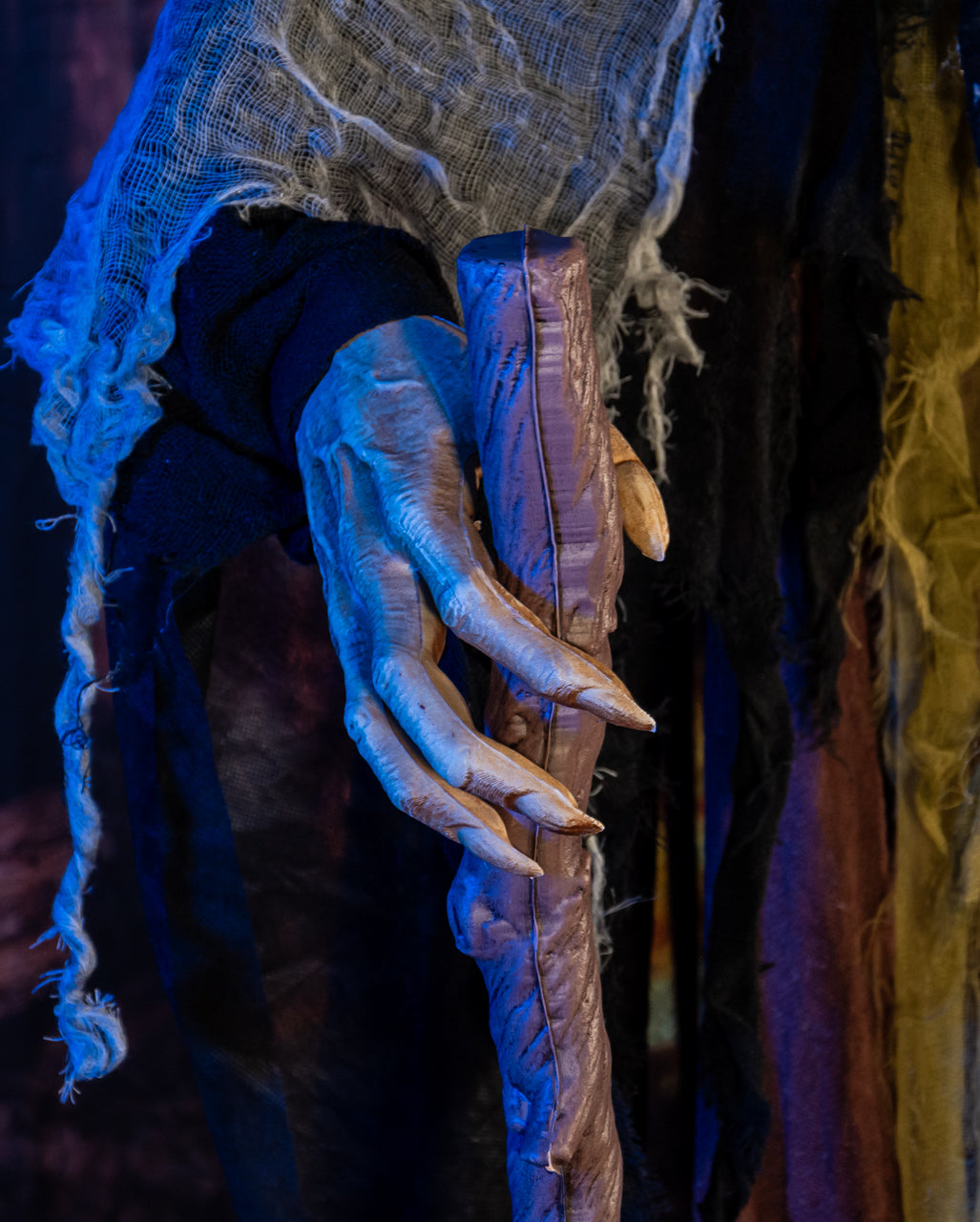 Halloween Animatronic Hexe Nahara 163cm