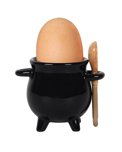 Hexenkessel mit Löffel als Eierbecher