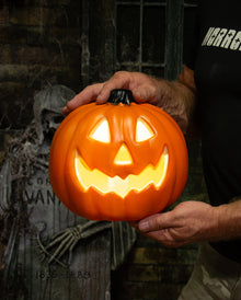 Klassischer Halloween Kürbis mit Licht 22cm