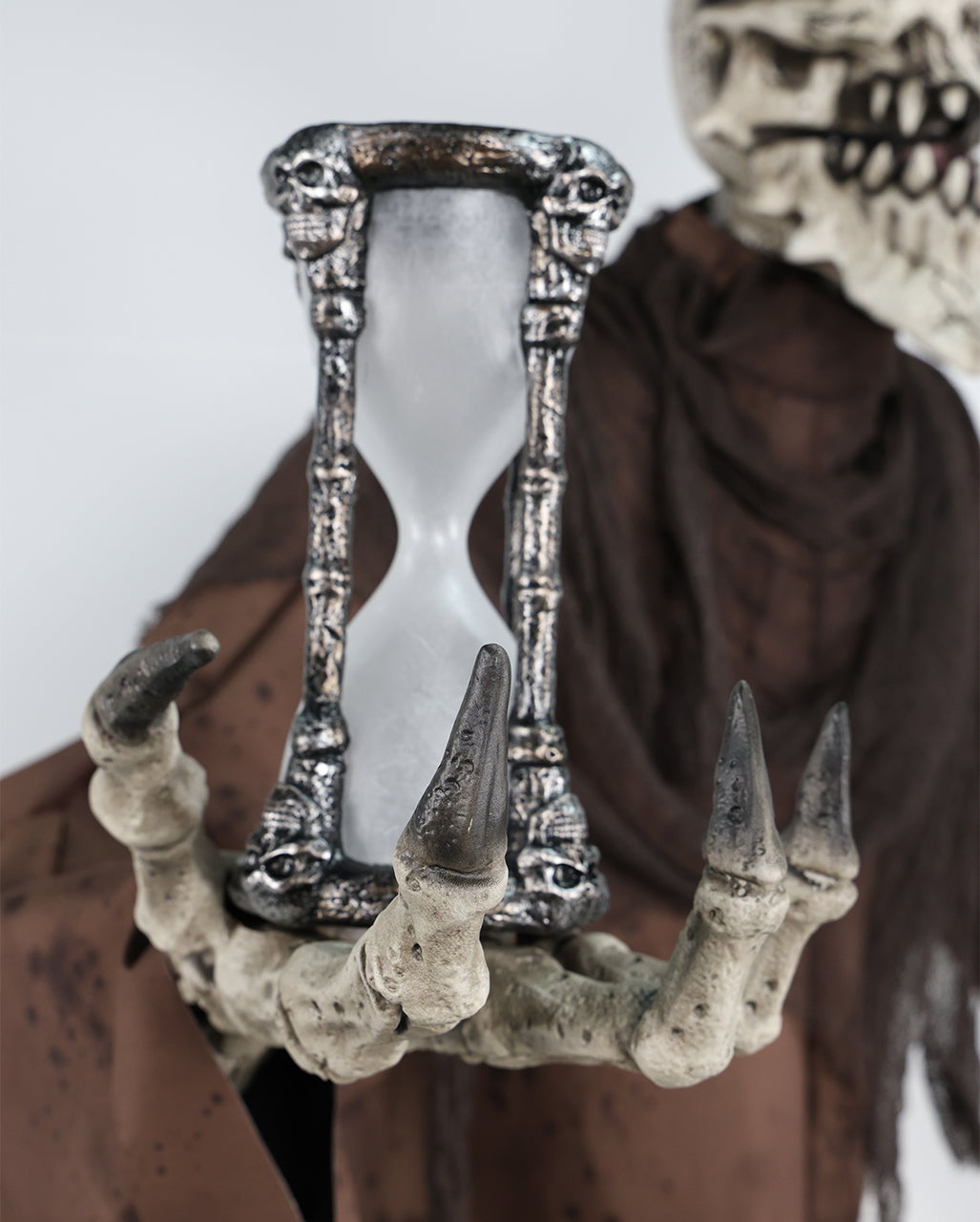 Kronos Time Demon Halloween Animatronic 213cm