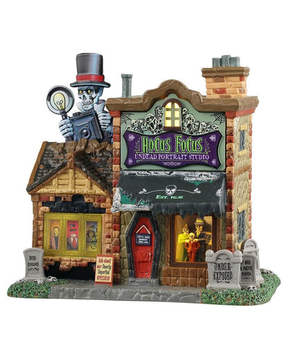 Lemax Spookstad - Hocus Focus Portretstudio Voor Ondoden