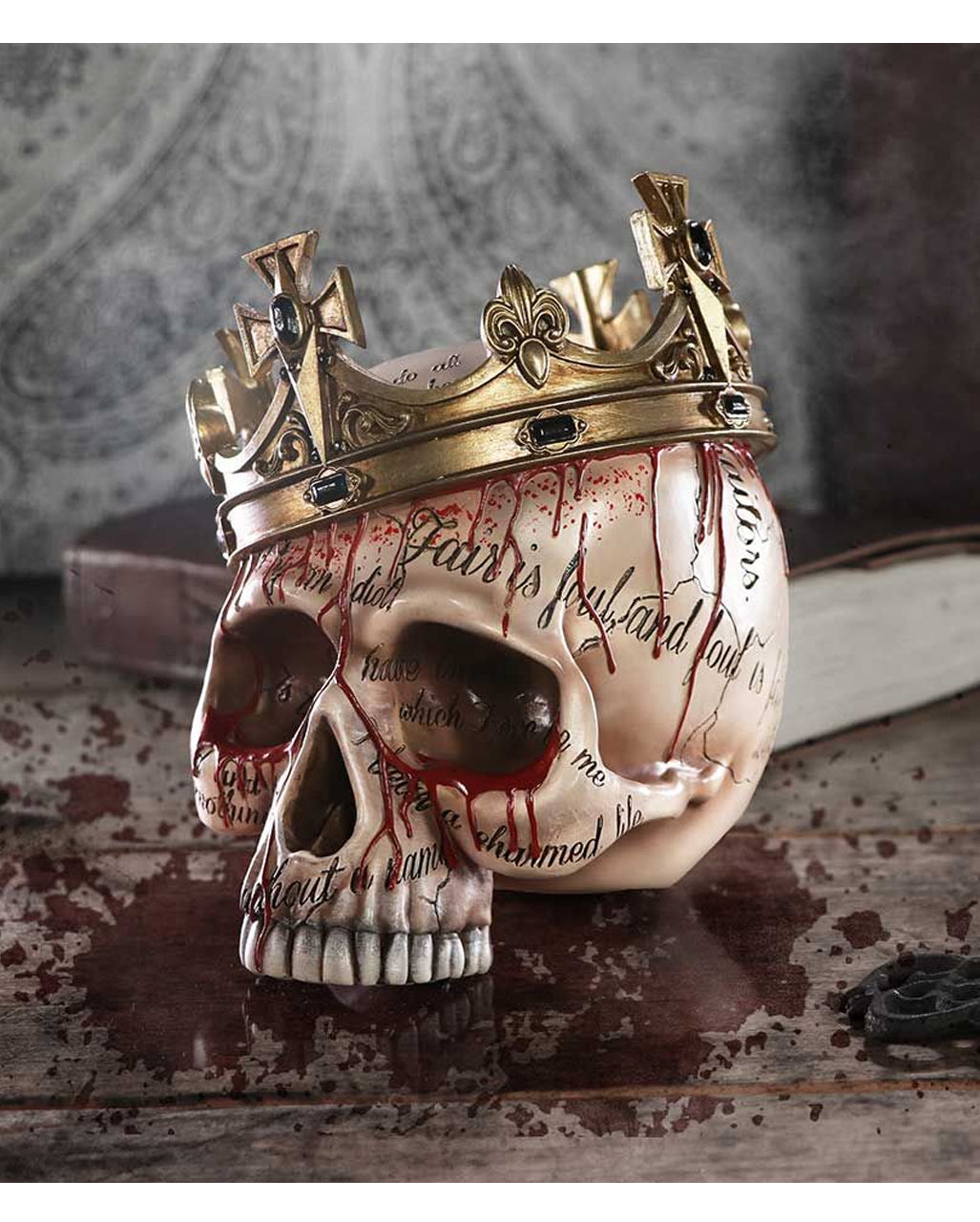 Macbeth Totenschädel mit Krone 15cm