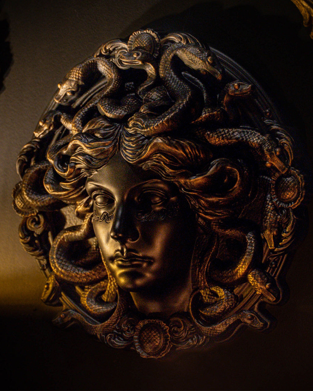 Relief mural « Méduse » Ø 30 cm