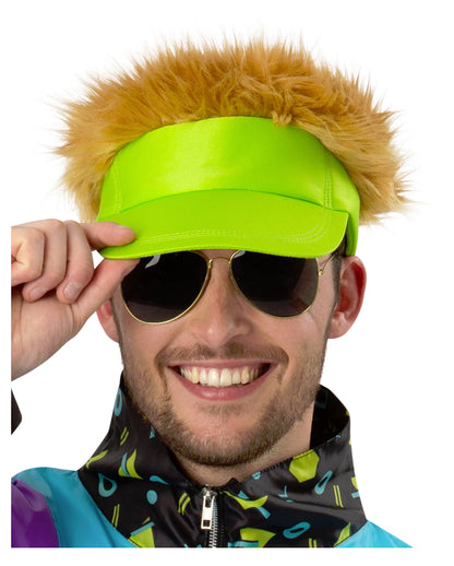 Cappello A Visiera Anni '80 Verde Neon Con Capelli Biondo Scuro
