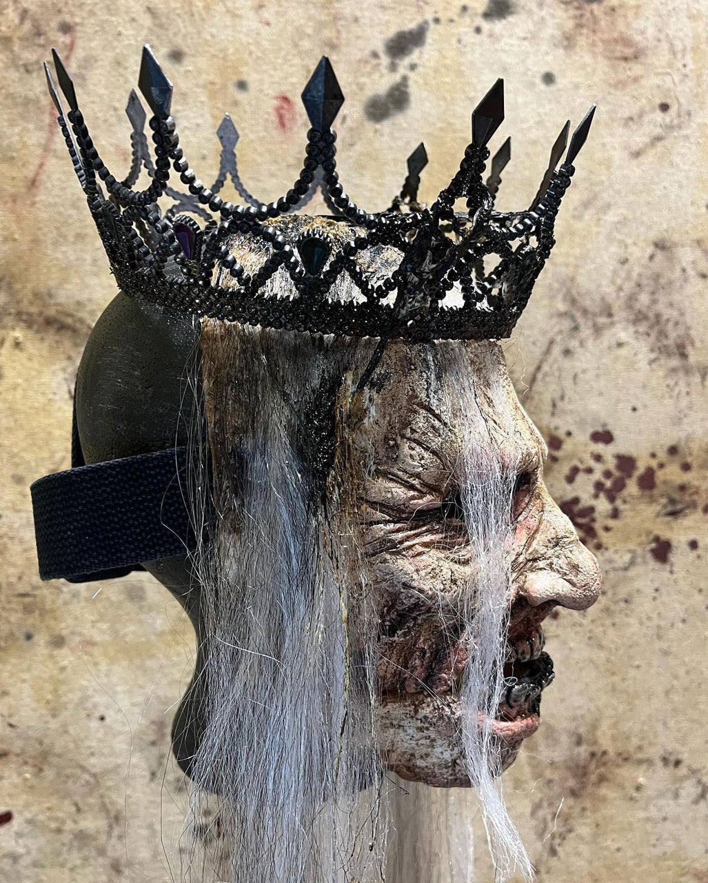 Pretty King AF aus der Hölle Maske