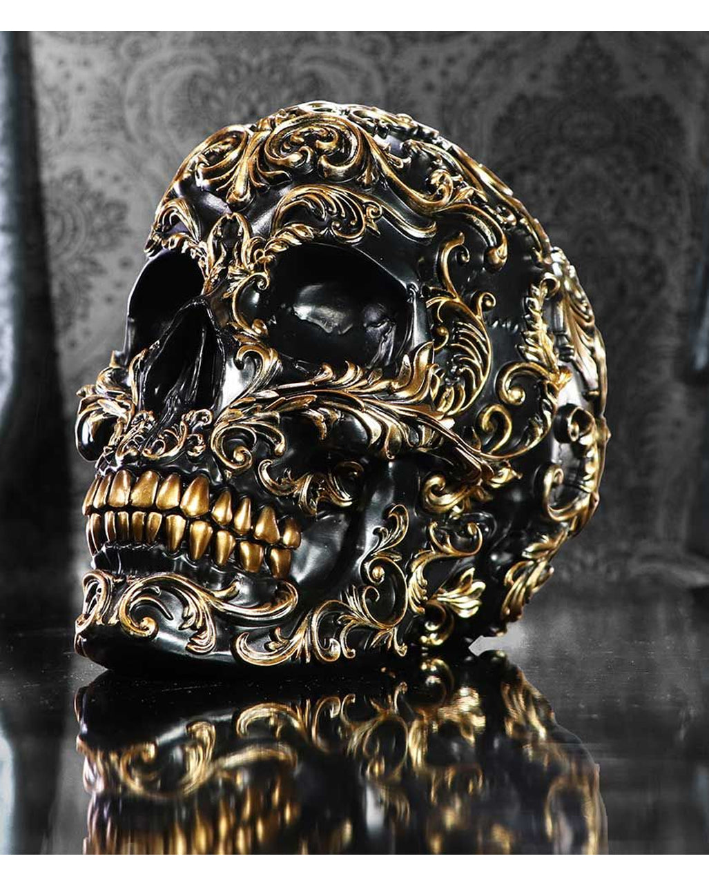 Renaissance Schwarz & Gold Totenschädel 19cm
