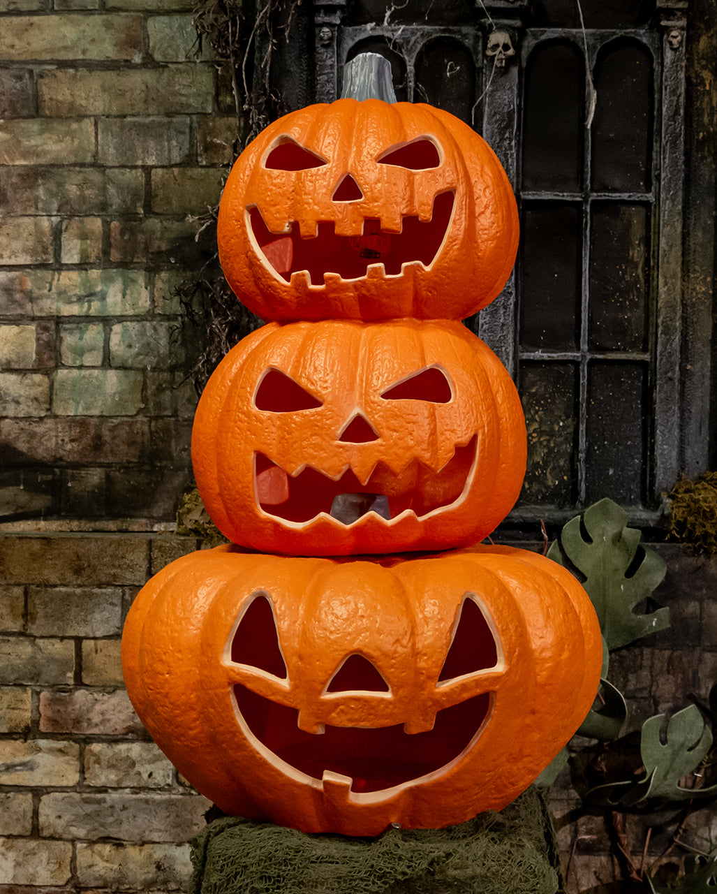 Riesiger Halloween Kürbis Turm mit Licht 70cm