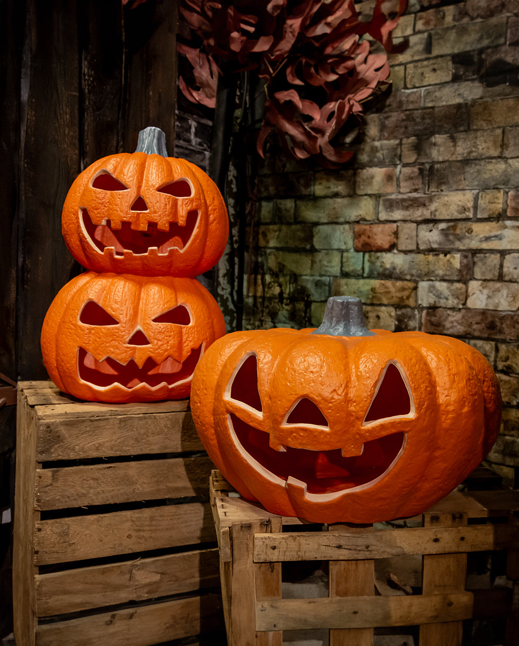 Riesiger Halloween Kürbis Turm mit Licht 70cm