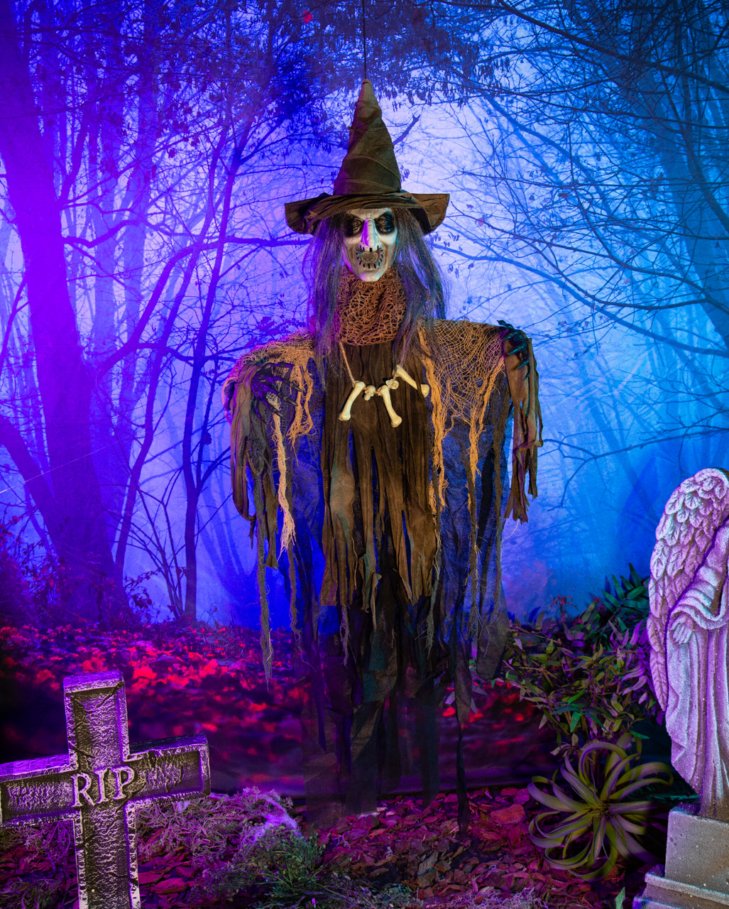Schlitzende Voodoo Hexe mit Light & Sound 110cm