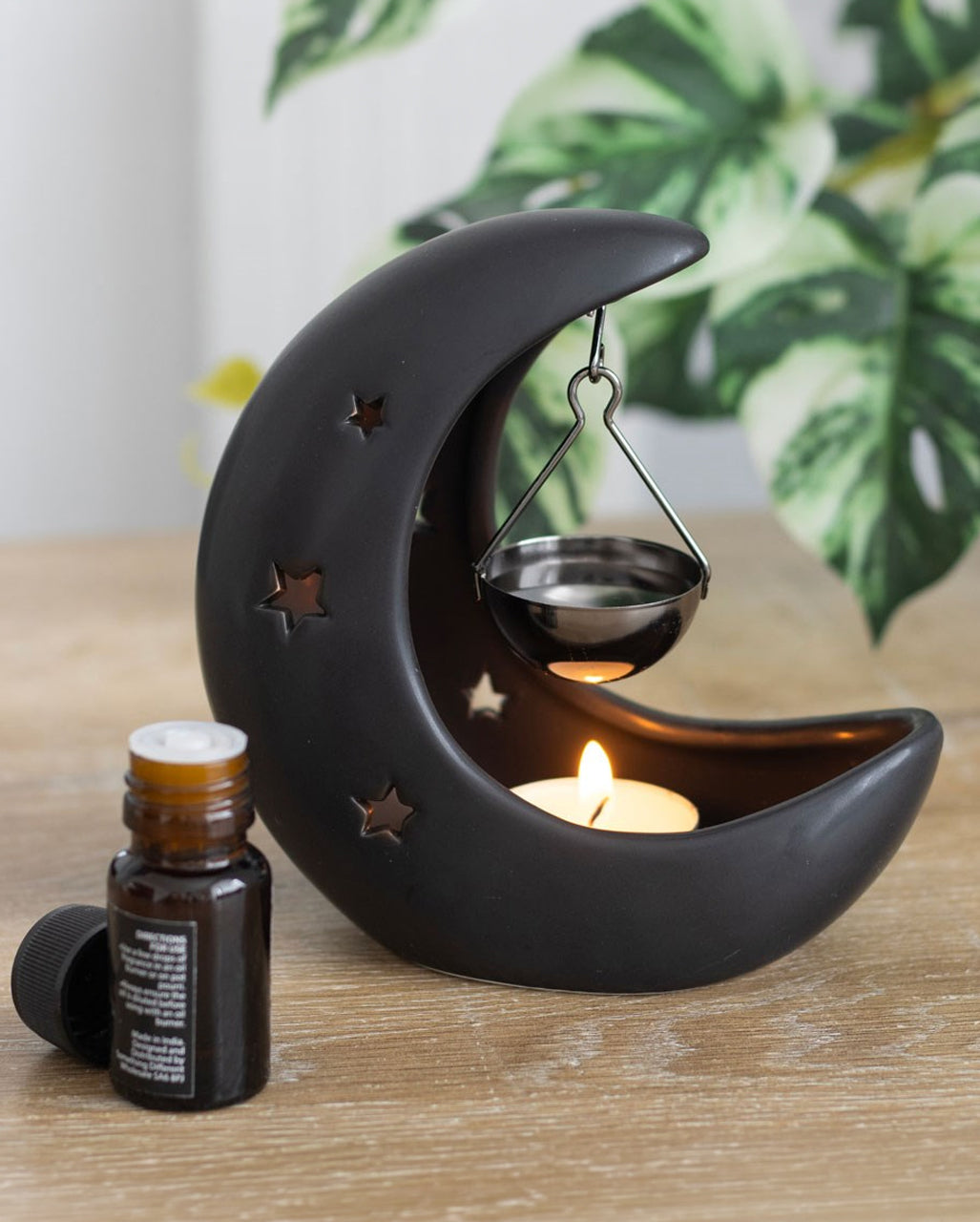 Black Mystic Half-Moon Aroma Lamp