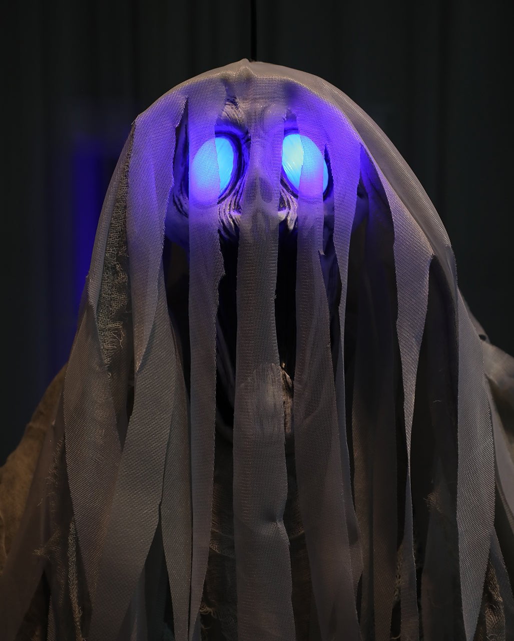 Screaming Ghost Figure Suspendue Avec Son Et Lumière 150cm