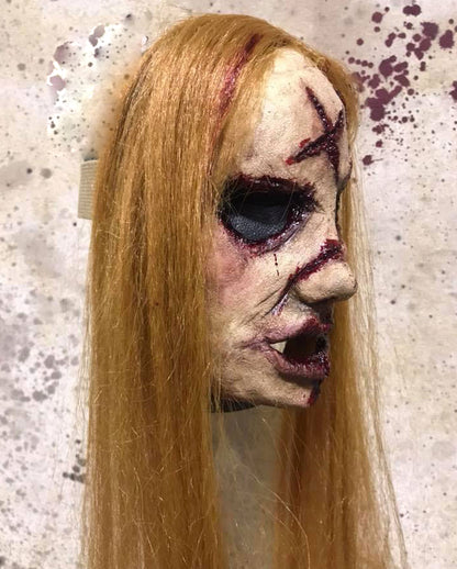 Sissy Strangers Horror Maske