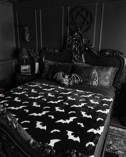 XL Gothic Kuscheldecke mit Fledermaus Motiv 152x178cm