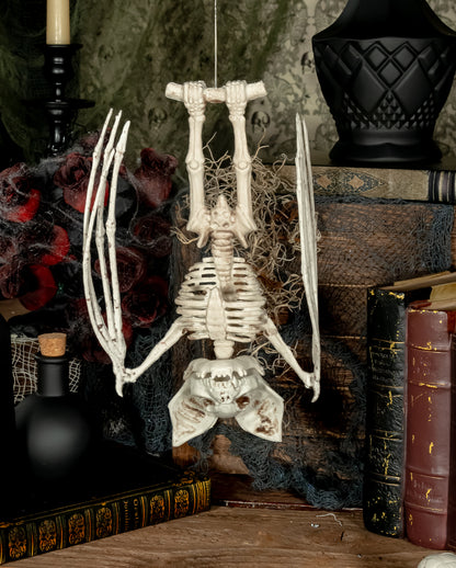 Skeleton Bat With Movable Wings 27cm