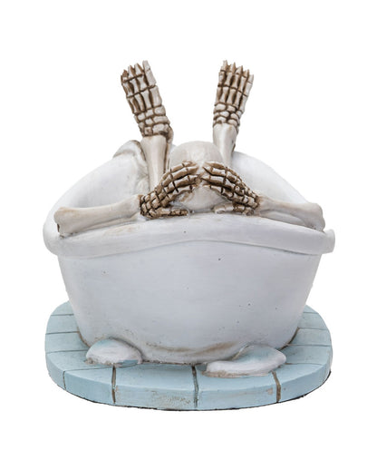 Skelett Figur in Badewanne