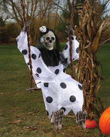 Clown Skelett Geist auf der Schaukel