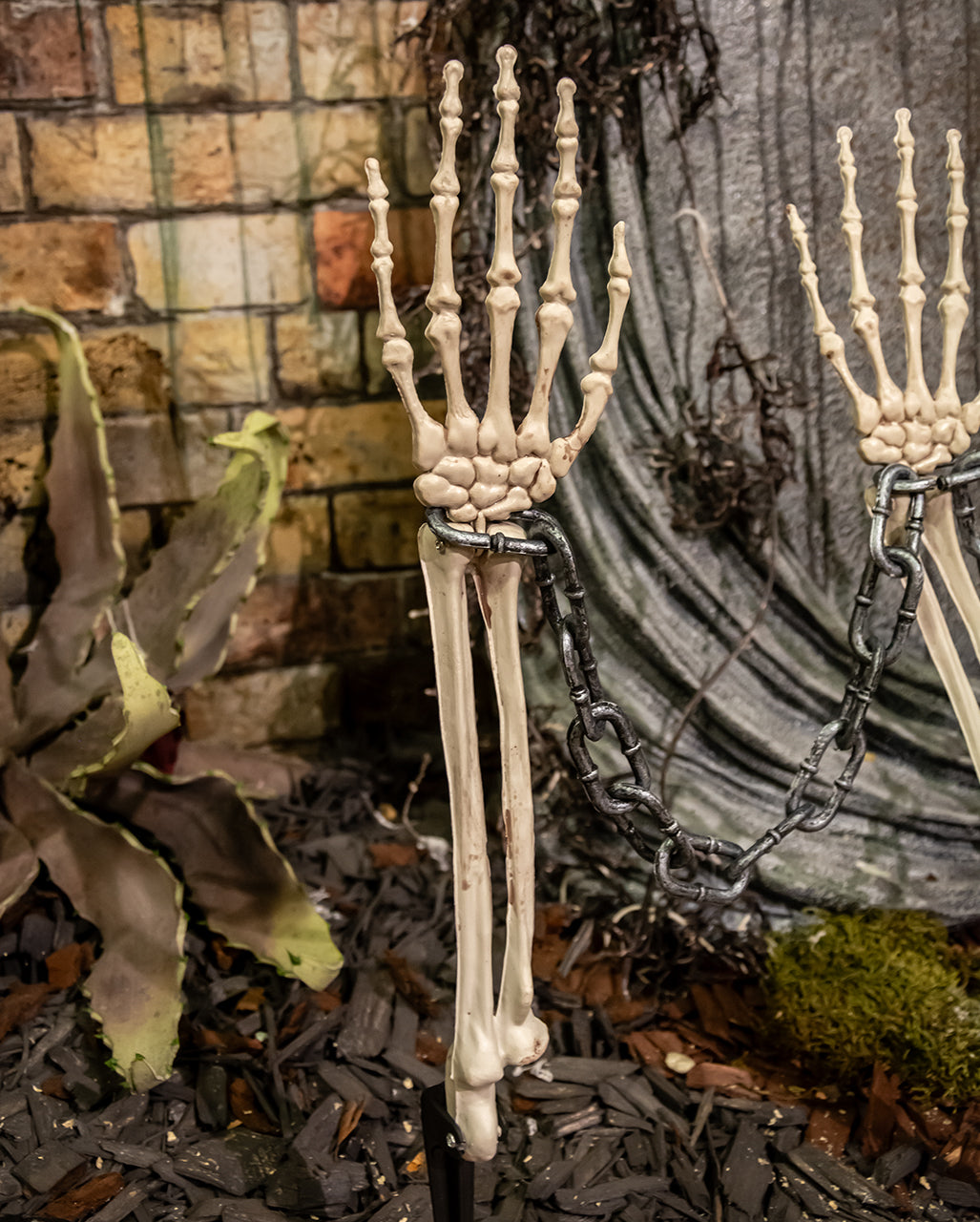 Skeleton Hand Garden Plug Fence