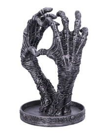 Knochenhand mit Herz Schmuckhalter