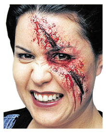 Zerschnittenes Auge Wunde / Slashed Eye