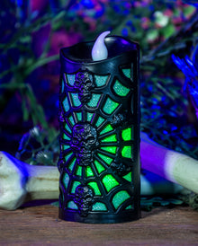 Spiderweb Skull LED Kerze 10,5cm