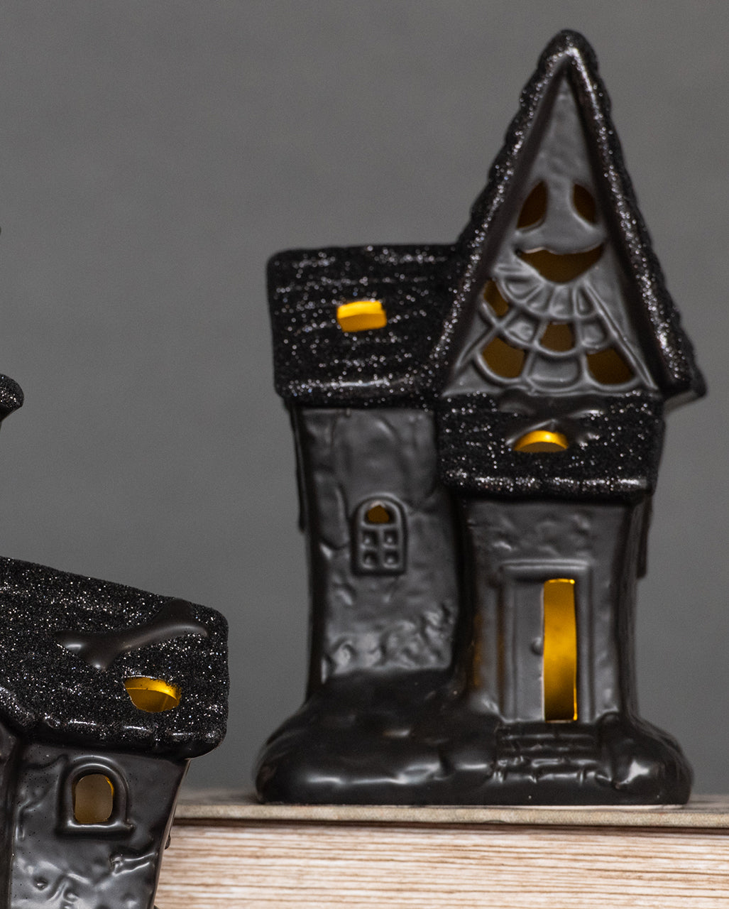 Spooky Glitter Haunted House Decoration With LED