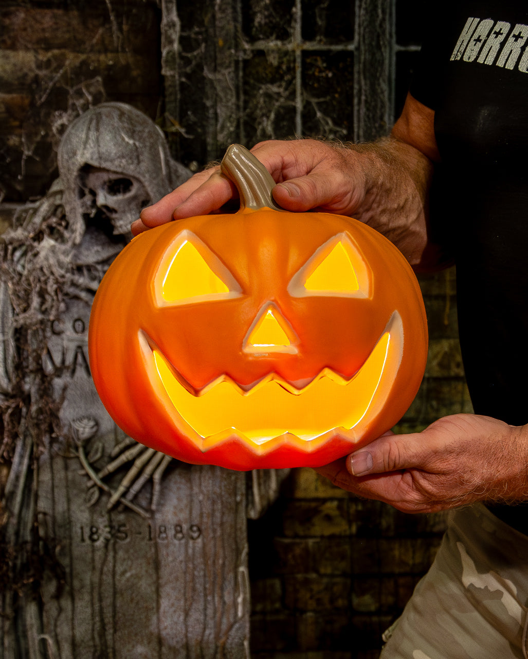 Spooky Halloween Pumpkin With Light 23cm