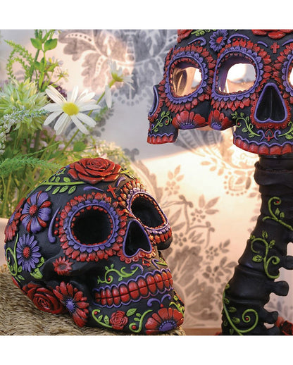 Sugar Skull mit Blütenmuster