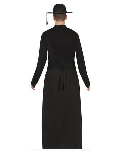 Vollgekotztes Priesterkostüm