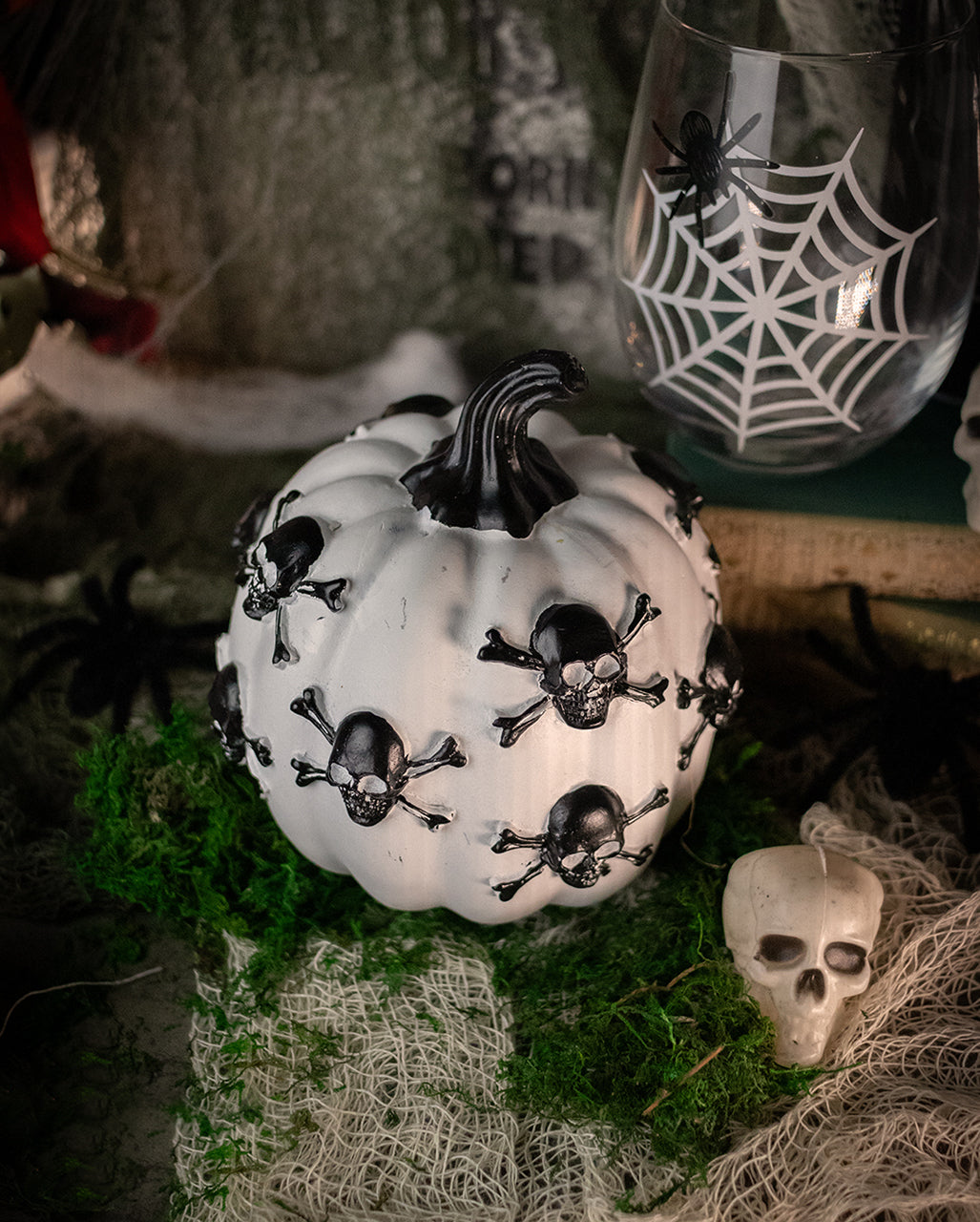 White Pumpkin With Skulls 13cm