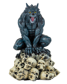 Hombre Lobo En La Montaña Calavera Figura Decorativa 14cm
